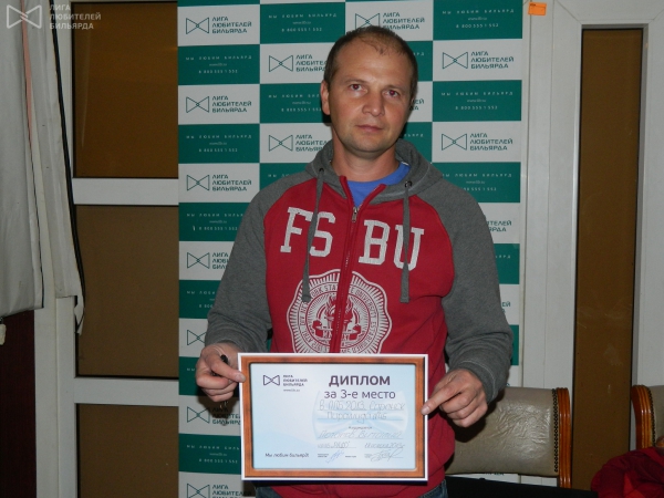 Виталий укрепил свои позиции